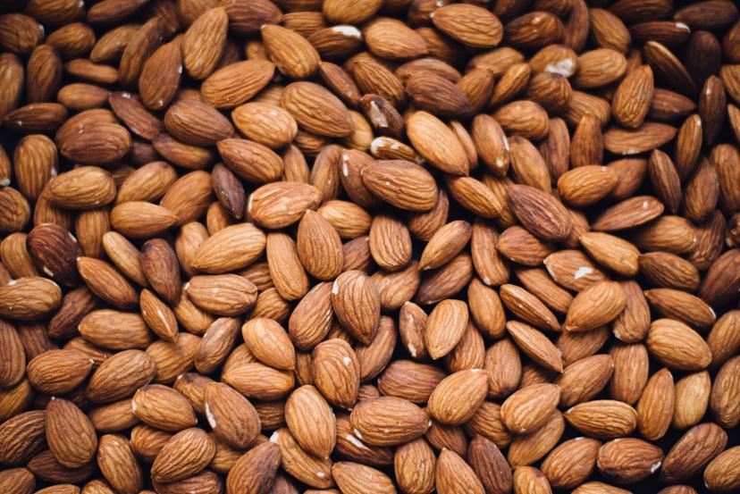 Almonds: Superfood for Heart and Brain Health